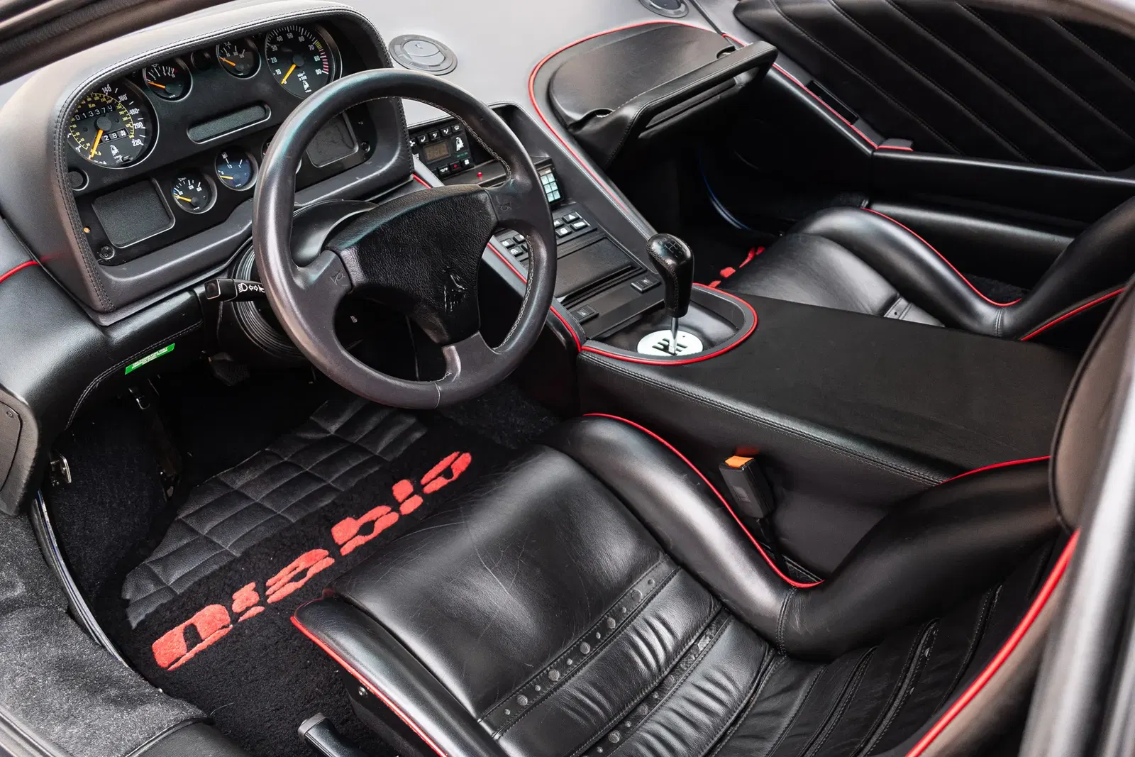 1992 Lamborghini Diablo