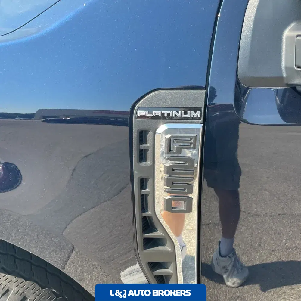 2024 Ford F-250 Super Duty Platinum
