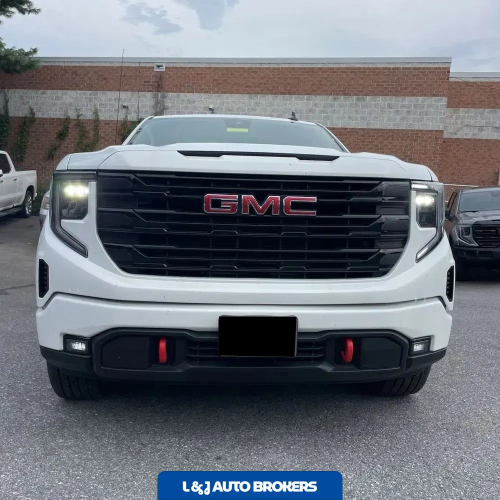 2025 GMC Sierra 1500 Elevation