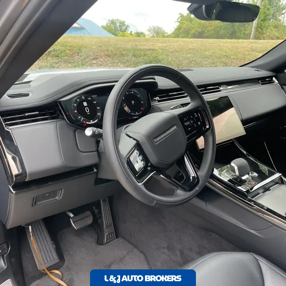 2025 Land Rover Range Rover Sport Dynamic SE P400