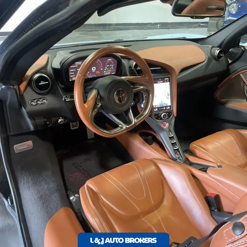 2018 McLaren 720S Base