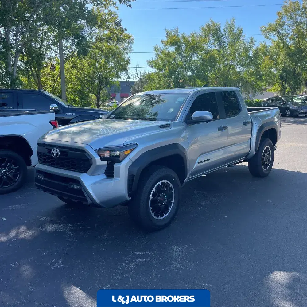 2024 Toyota Tacoma TRD Off-Road HV