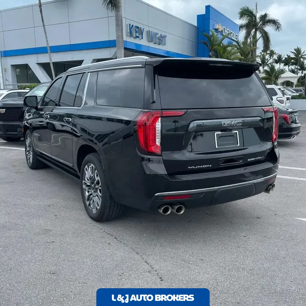 2024 GMC Yukon XL Denali Ultimate