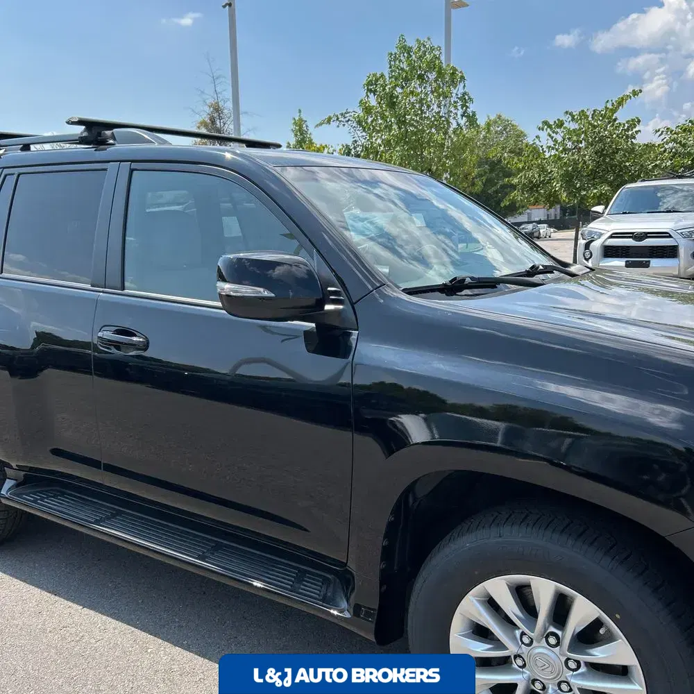 2023 Lexus GX 460 Base