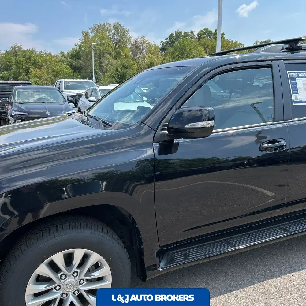 2023 Lexus GX 460 Base