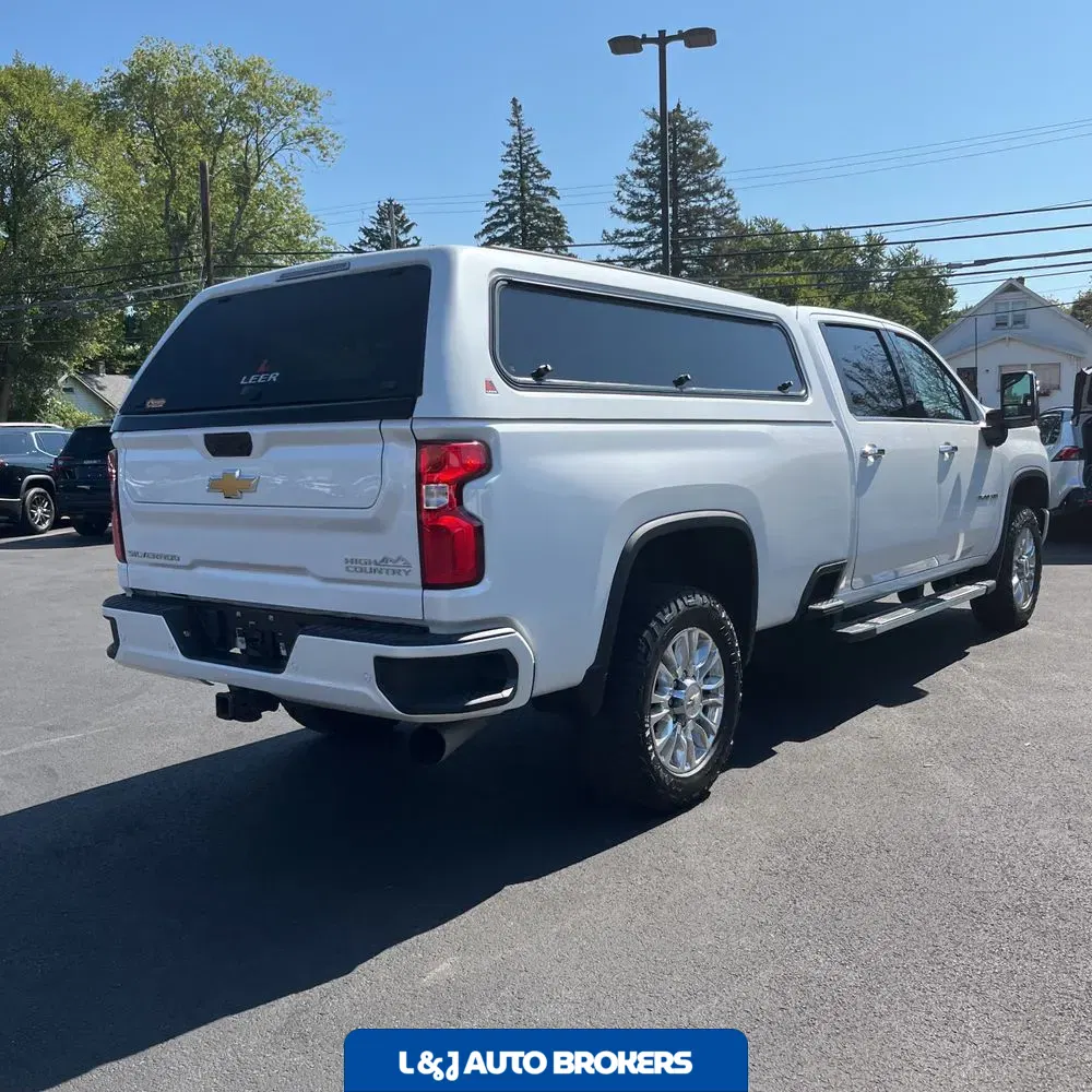 2022 Chevrolet Silverado 3500HD High Country