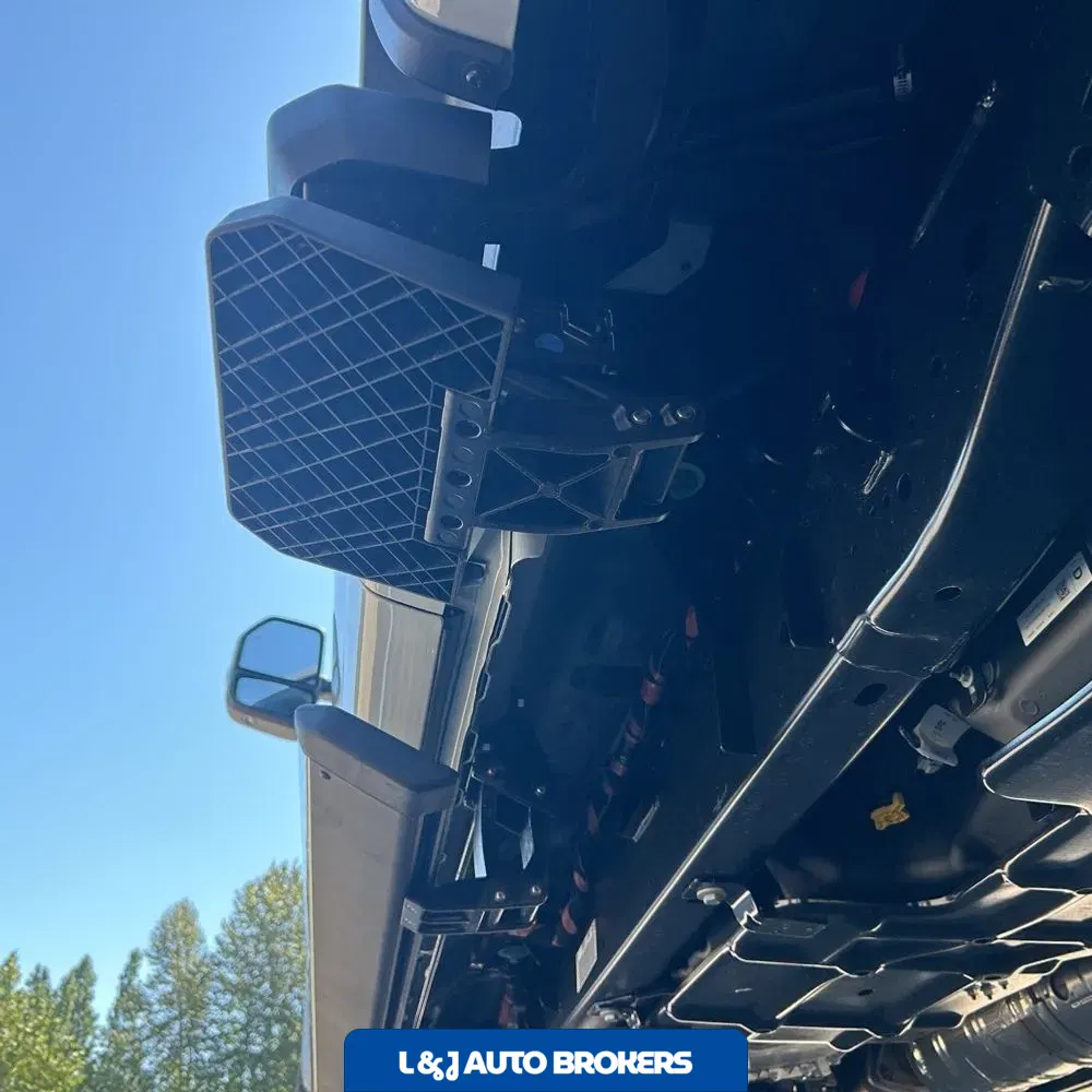 2025 Ford F-450 Super Duty Platinum