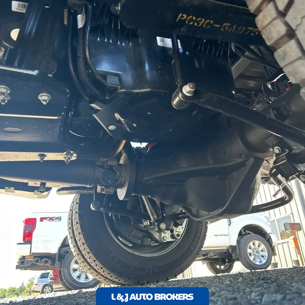 2025 Ford F-450 Super Duty Platinum