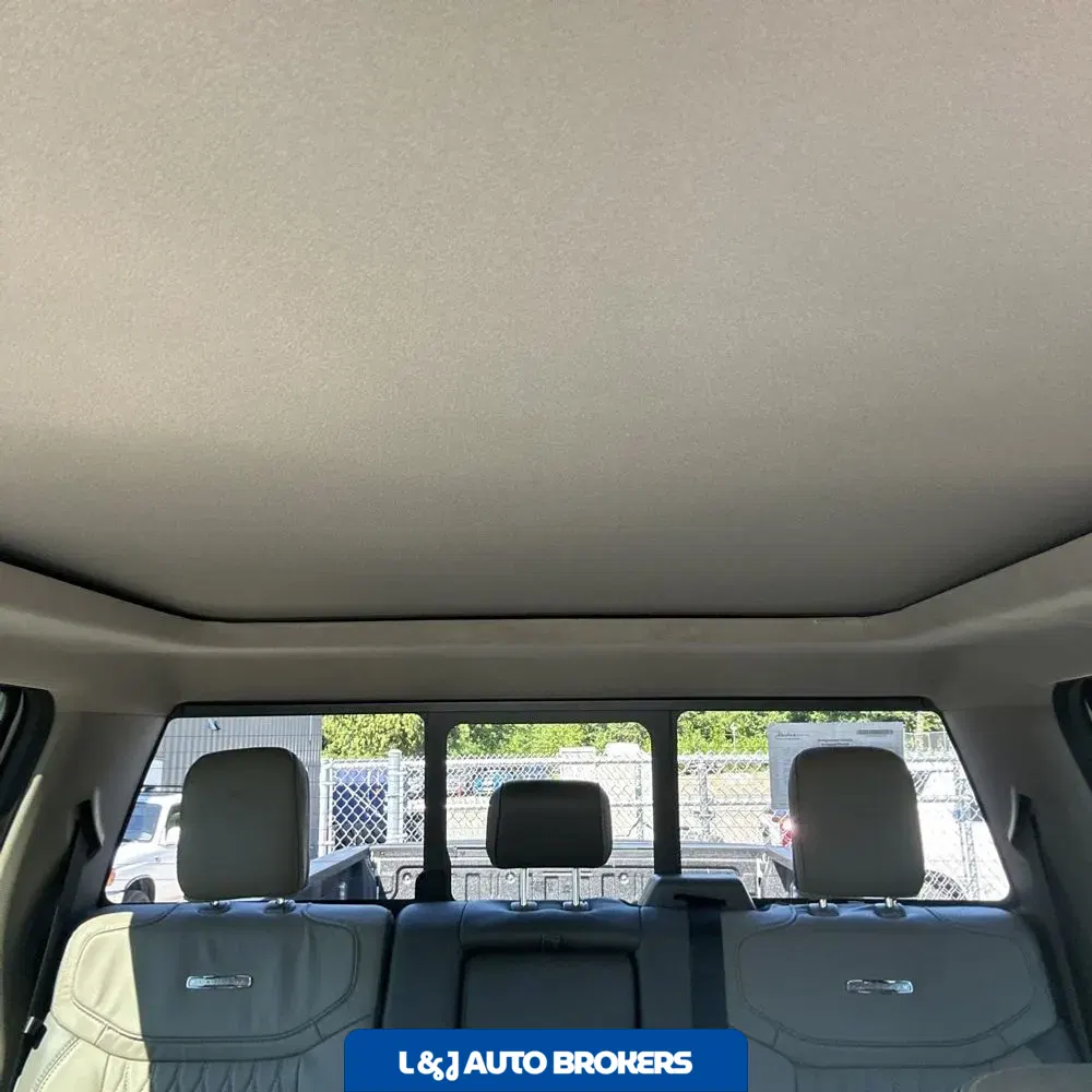 2025 Ford F-450 Super Duty Platinum