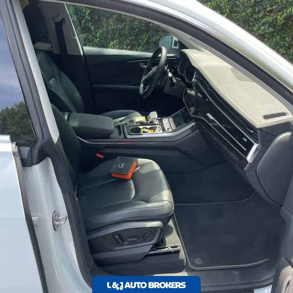 2023 Audi Q8 Premium Plus 55 TFSI