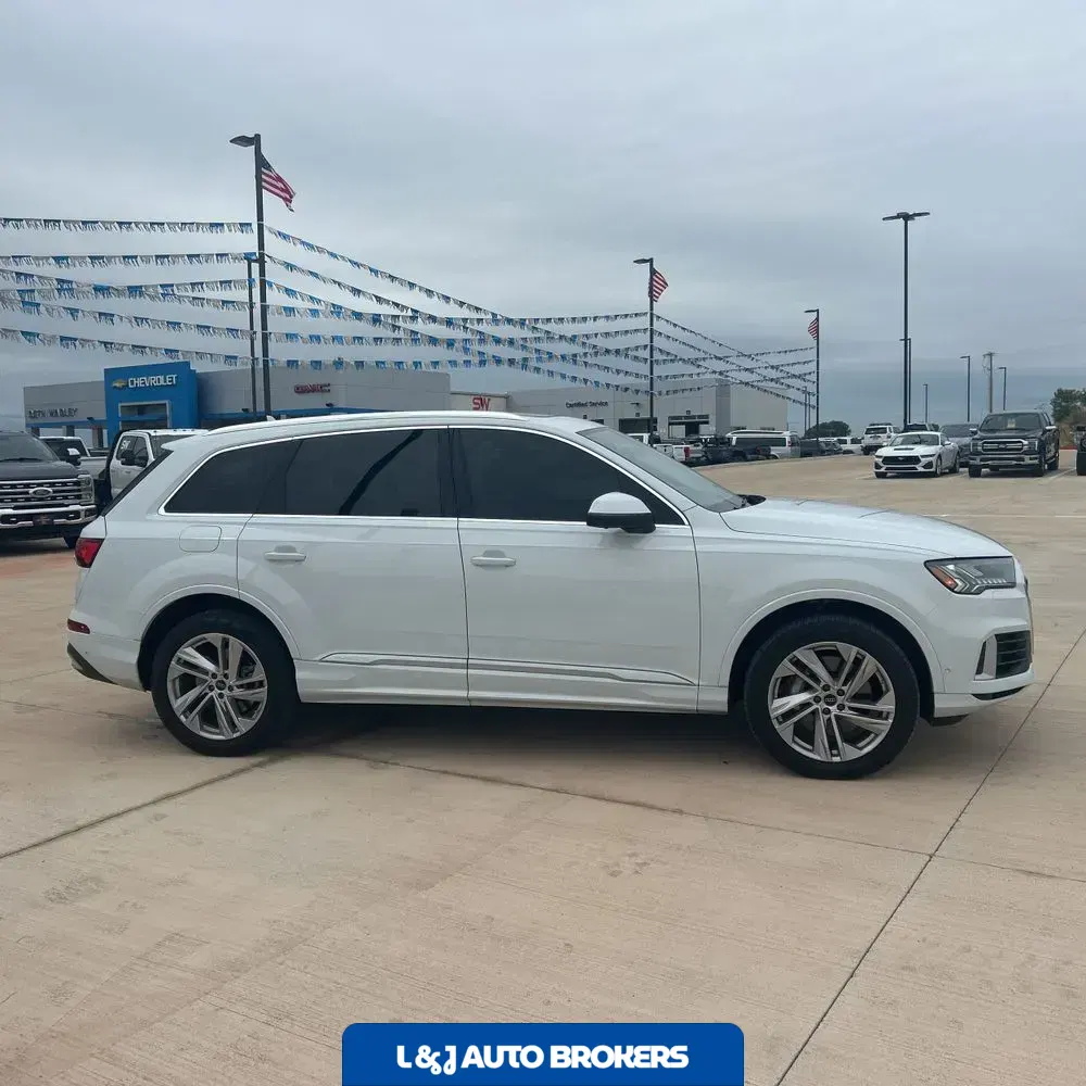 2024 Audi Q7 Premium Plus 55