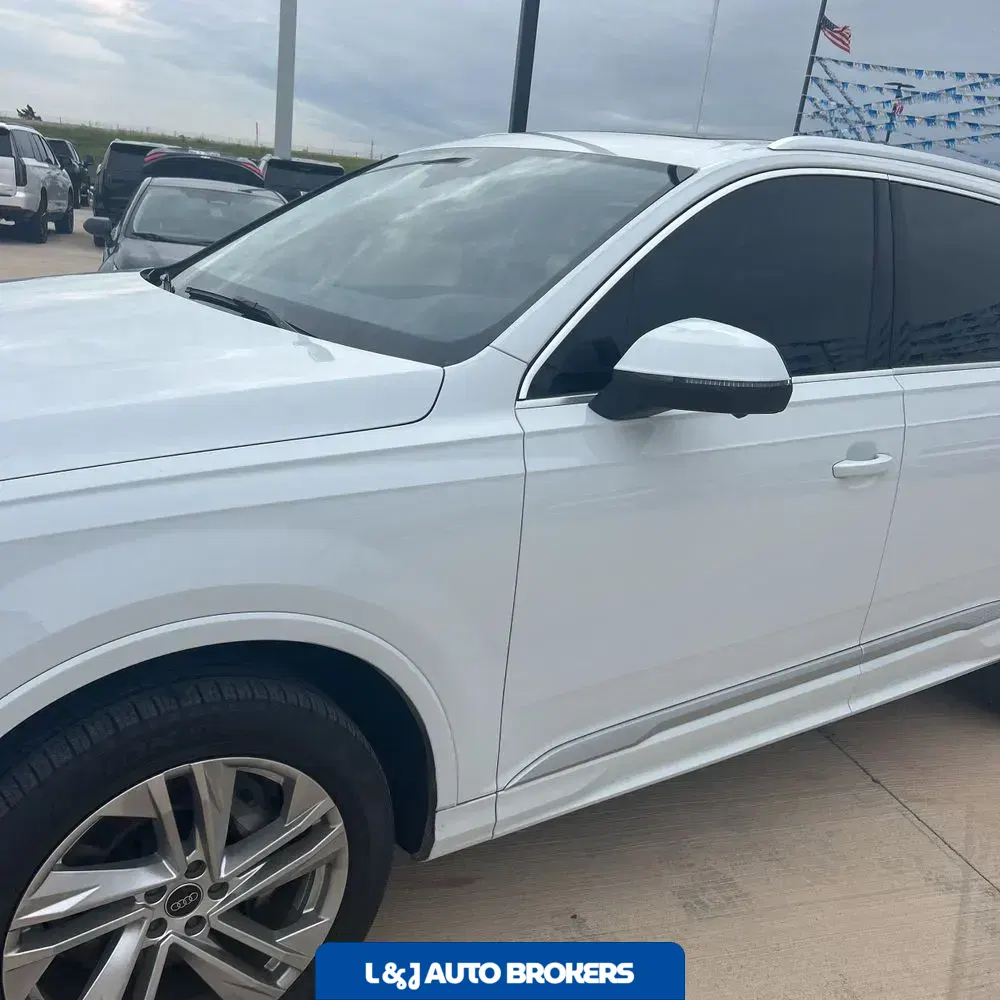 2024 Audi Q7 Premium Plus 55