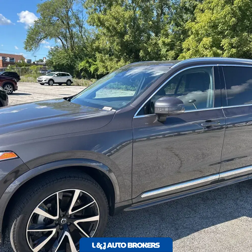 2024 Volvo XC90 B5 - Plus