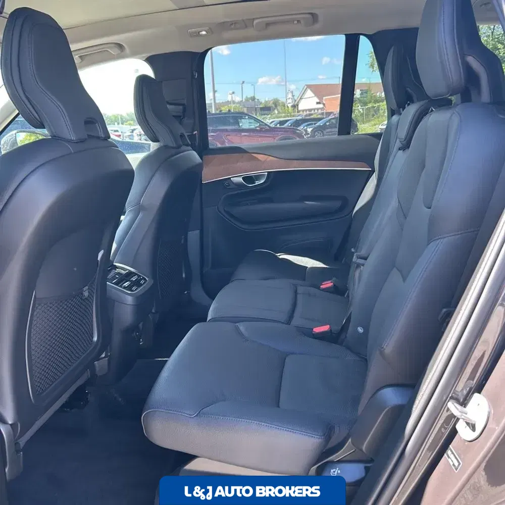 2024 Volvo XC90 B5 - Plus
