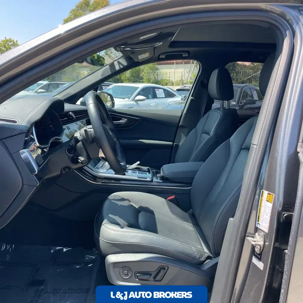 2025 Audi Q7 Premium Plus 55
