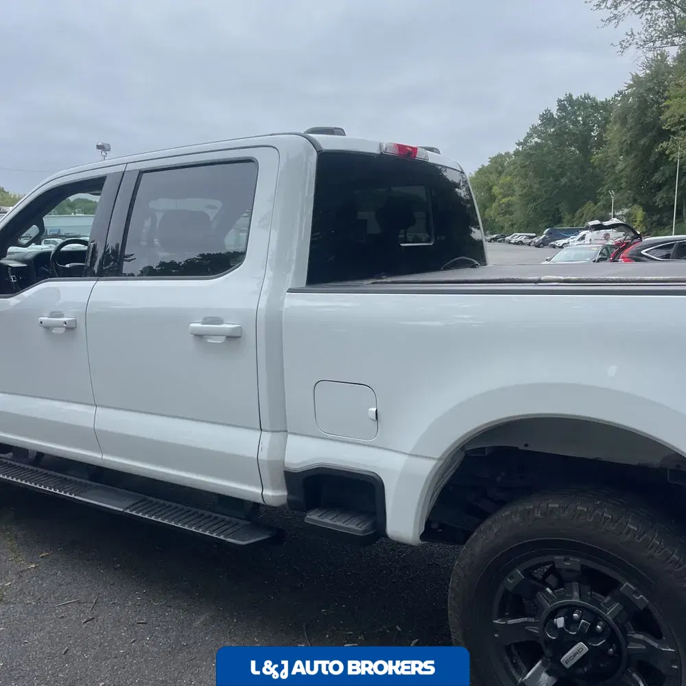 2023 Ford F-250 Super Duty Lariat