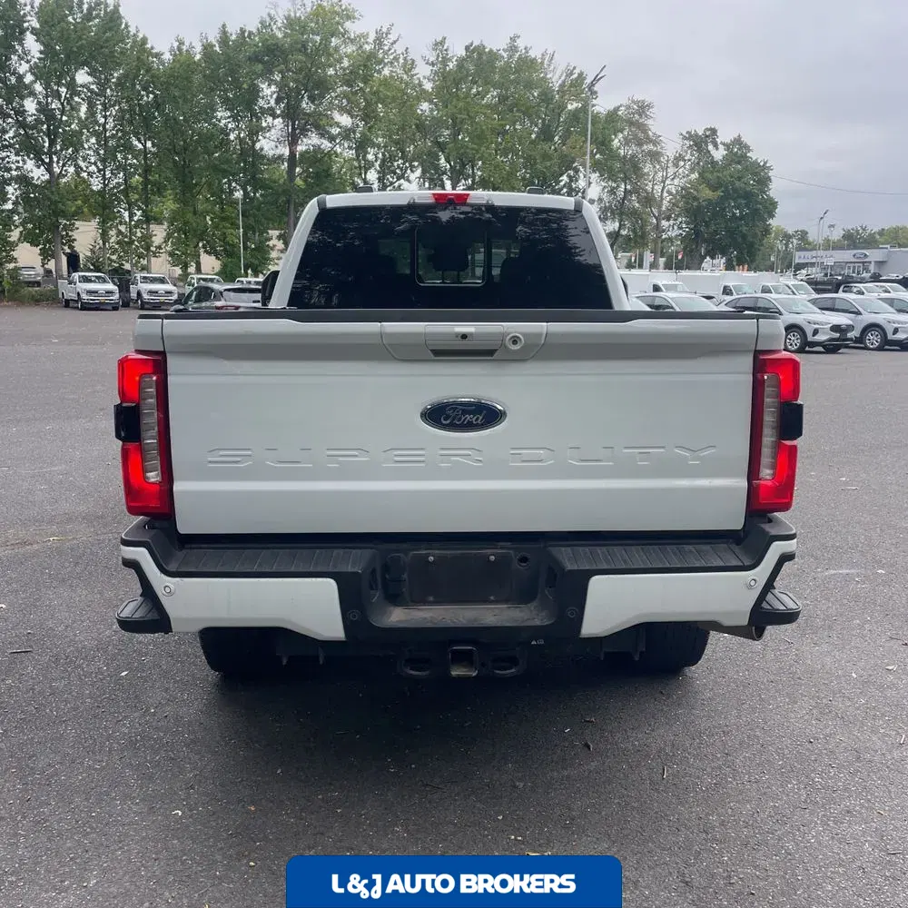 2023 Ford F-250 Super Duty Lariat