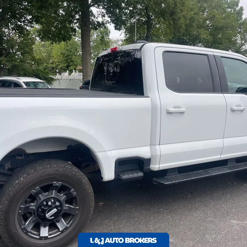 2023 Ford F-250 Super Duty Lariat