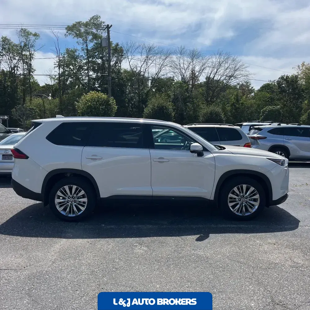 2024 Toyota Grand Highlander Platinum