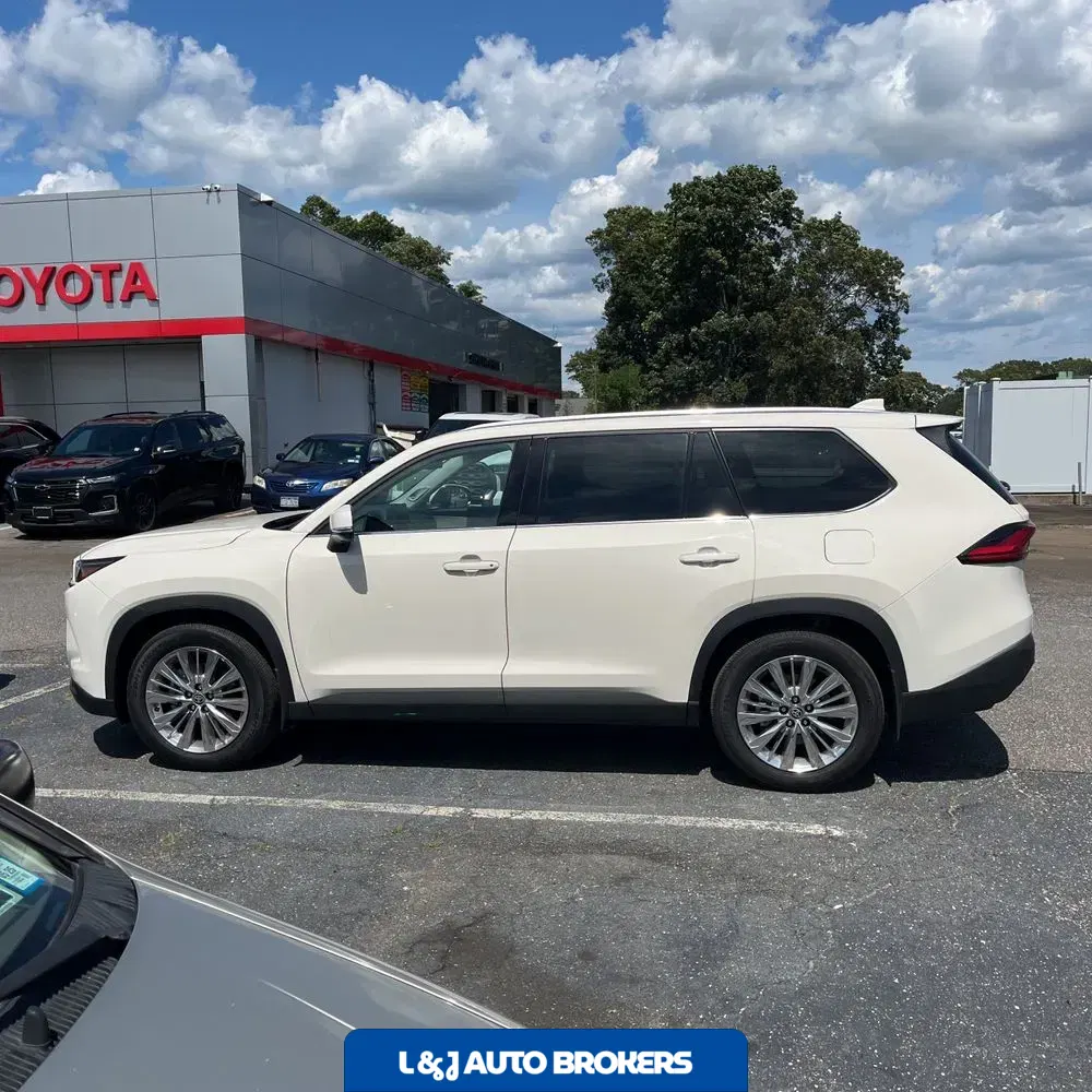 2024 Toyota Grand Highlander Platinum