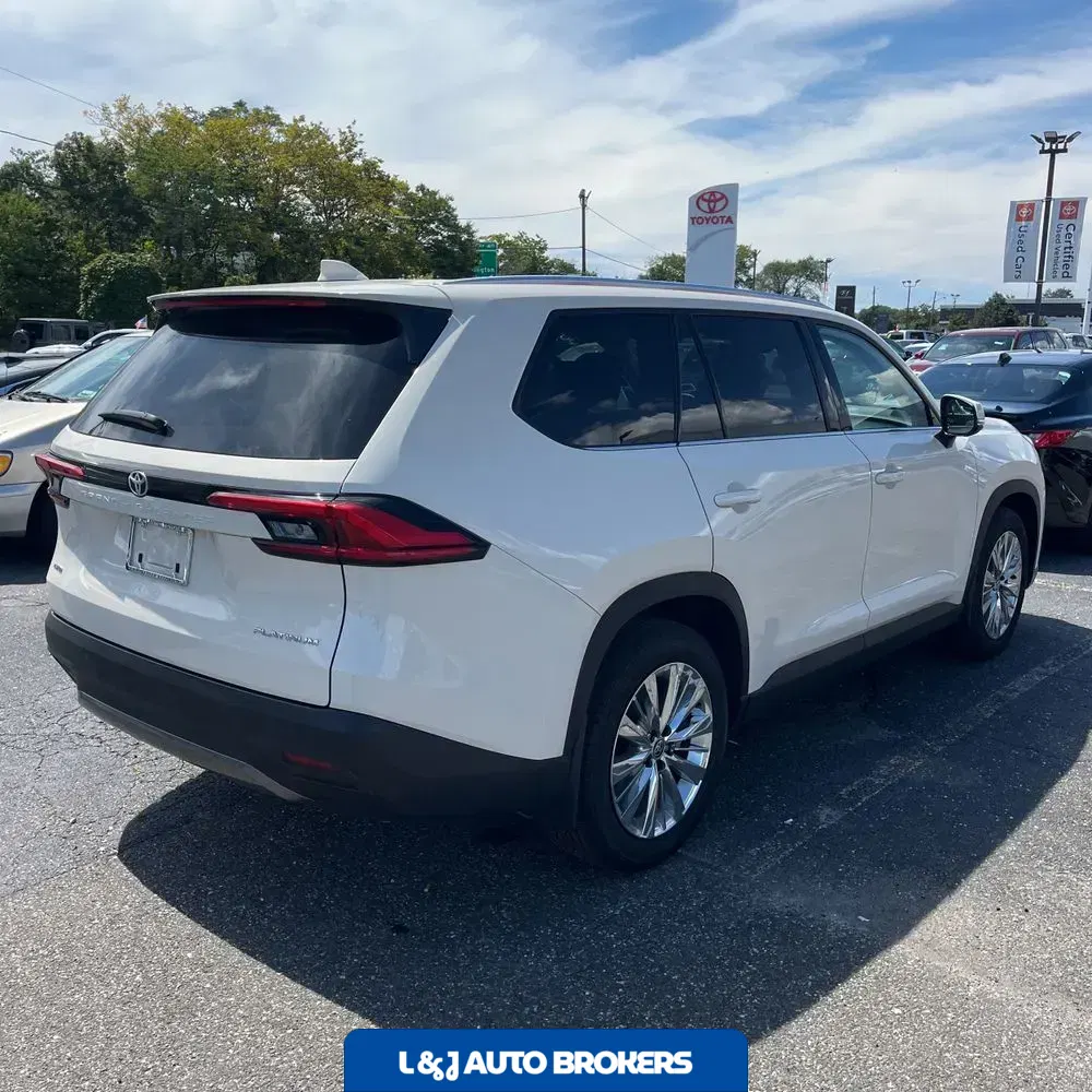 2024 Toyota Grand Highlander Platinum