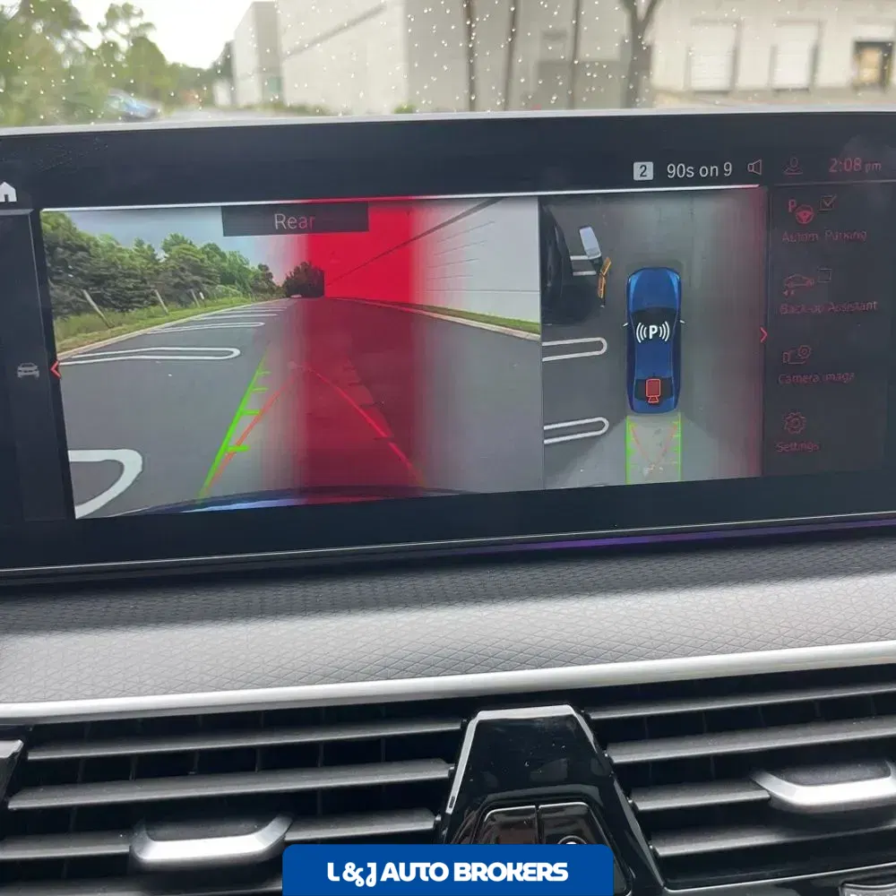 2021 BMW 5-Series M550xi