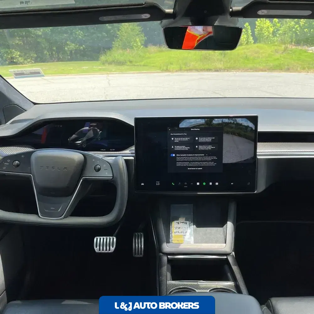 2022 Tesla Model X Plaid
