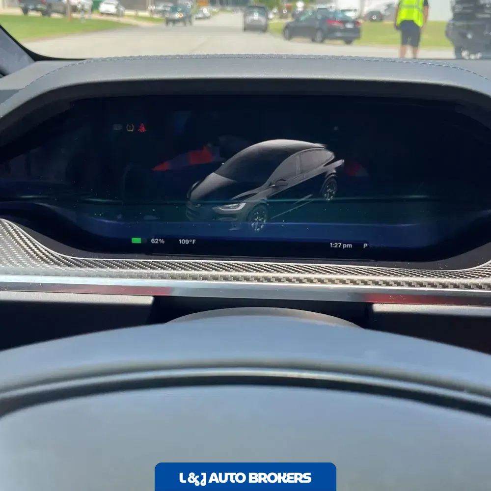 2022 Tesla Model X Plaid