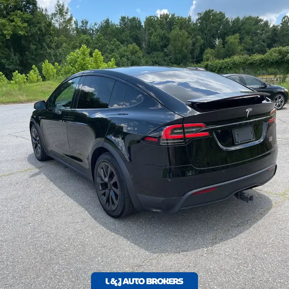 2022 Tesla Model X Plaid
