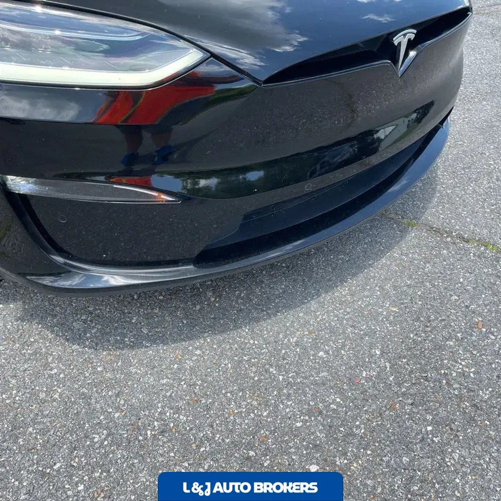 2022 Tesla Model X Plaid