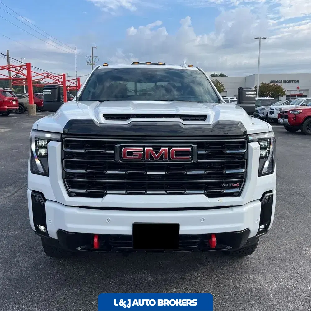 2025 GMC Sierra 2500HD AT4