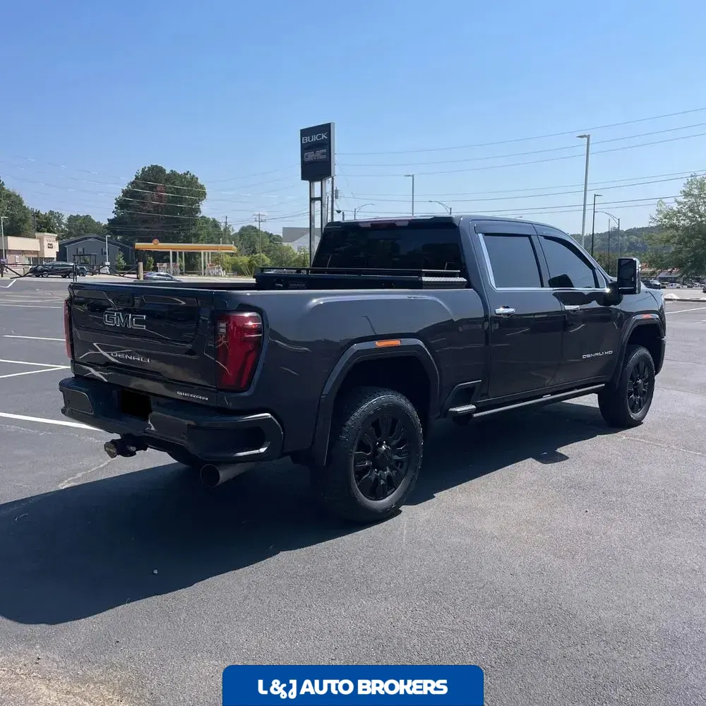 2024 GMC Sierra 2500HD Denali Ultimate