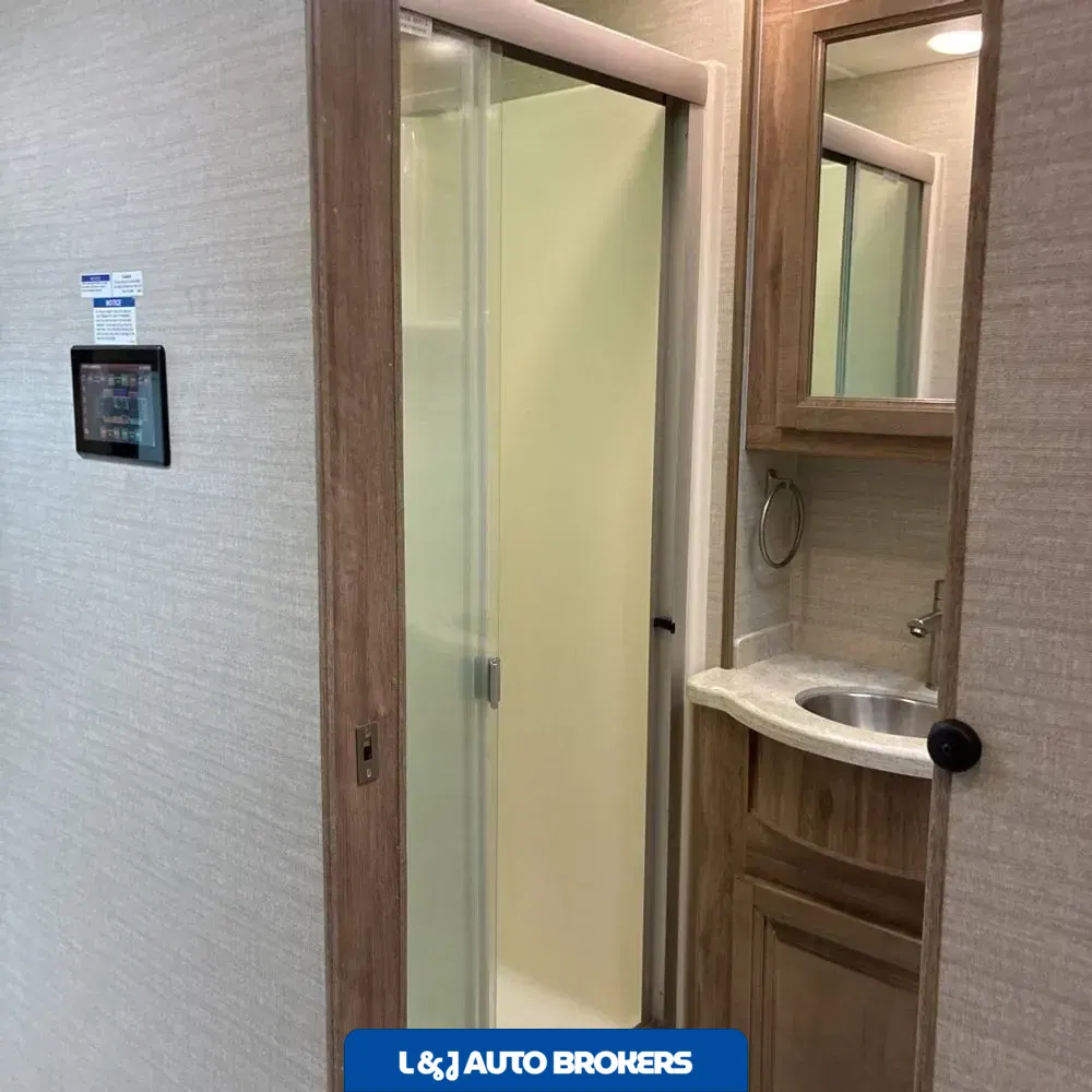2019 Jayco Embark 37B
