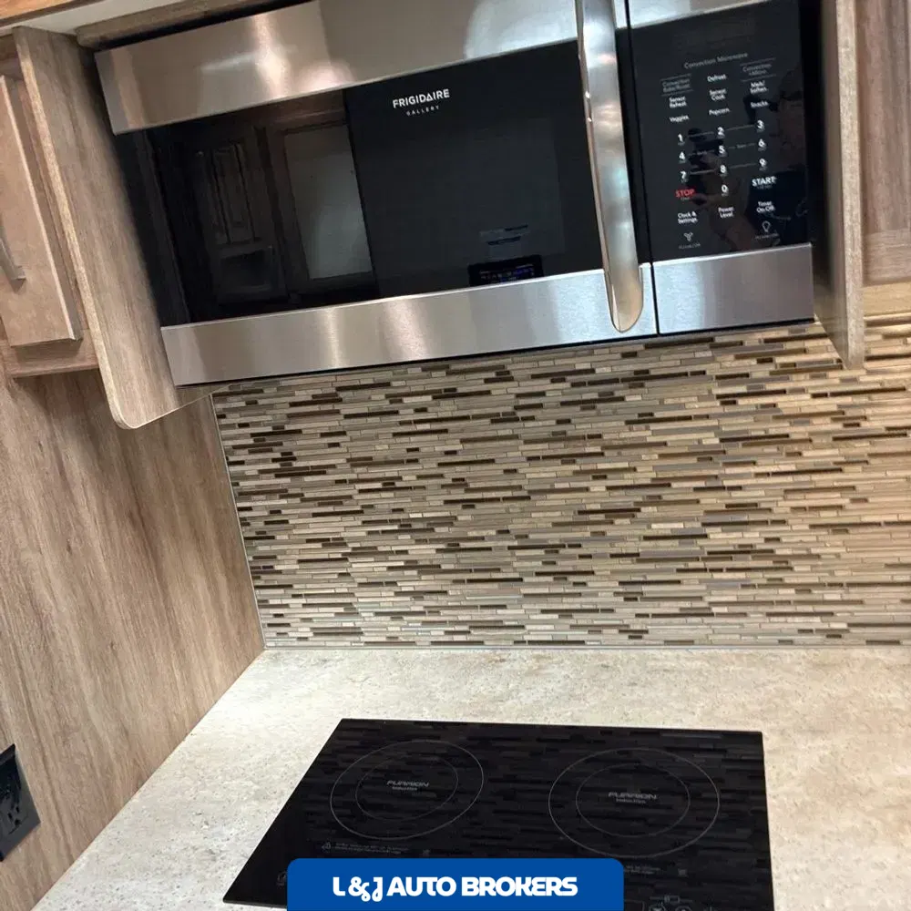 2019 Jayco Embark 37B