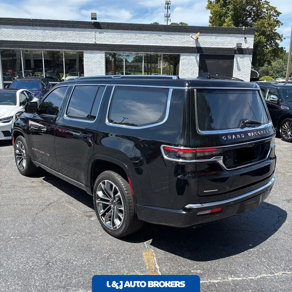 2022 Jeep Grand Wagoneer Series III