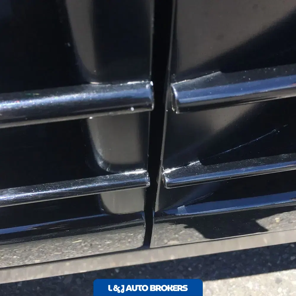 1986 Ferrari Testarossa Flying Mirror