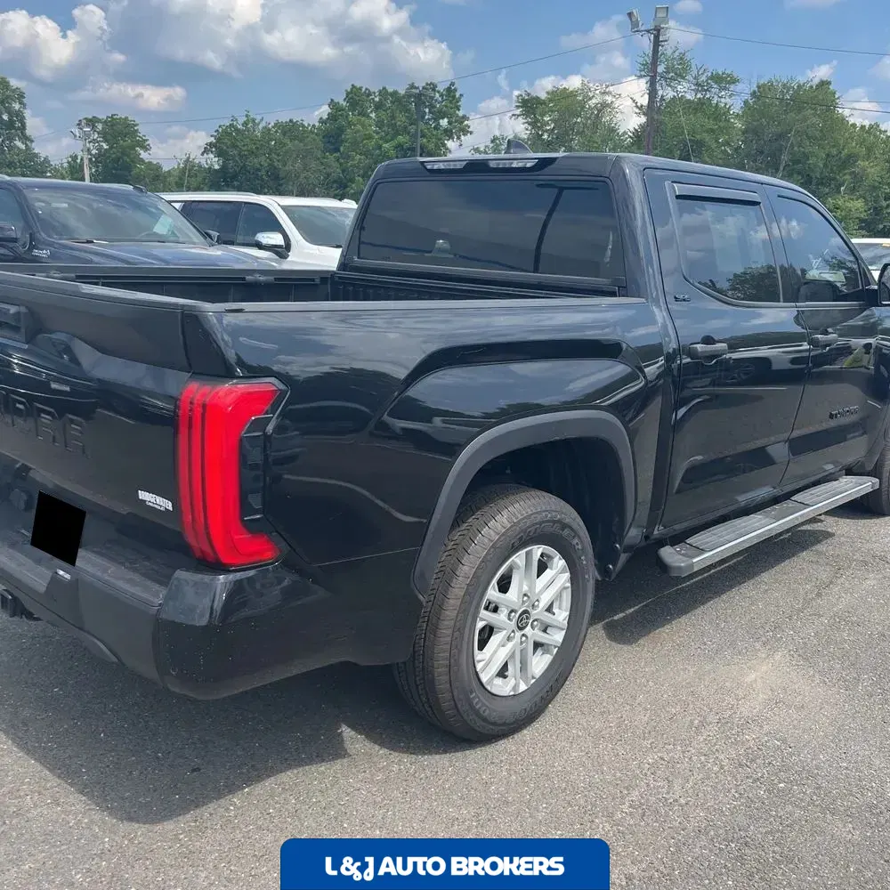 2023 Toyota Tundra SR5