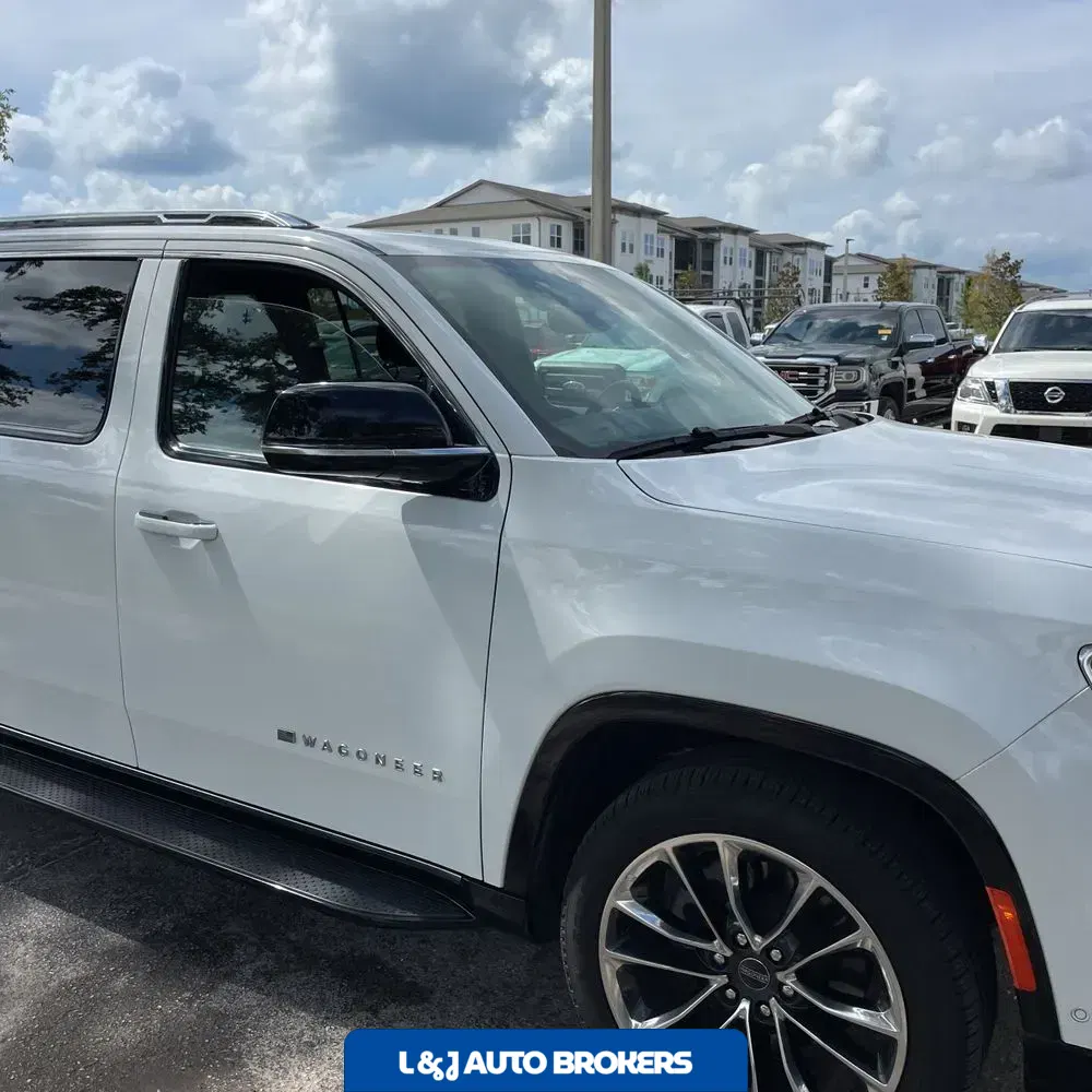 2023 Jeep Wagoneer L Series II