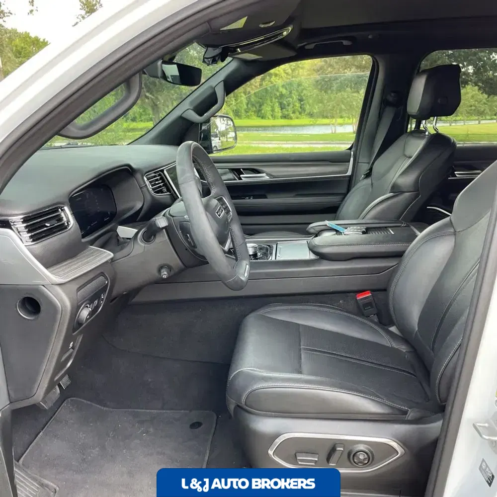 2023 Jeep Wagoneer L Series II