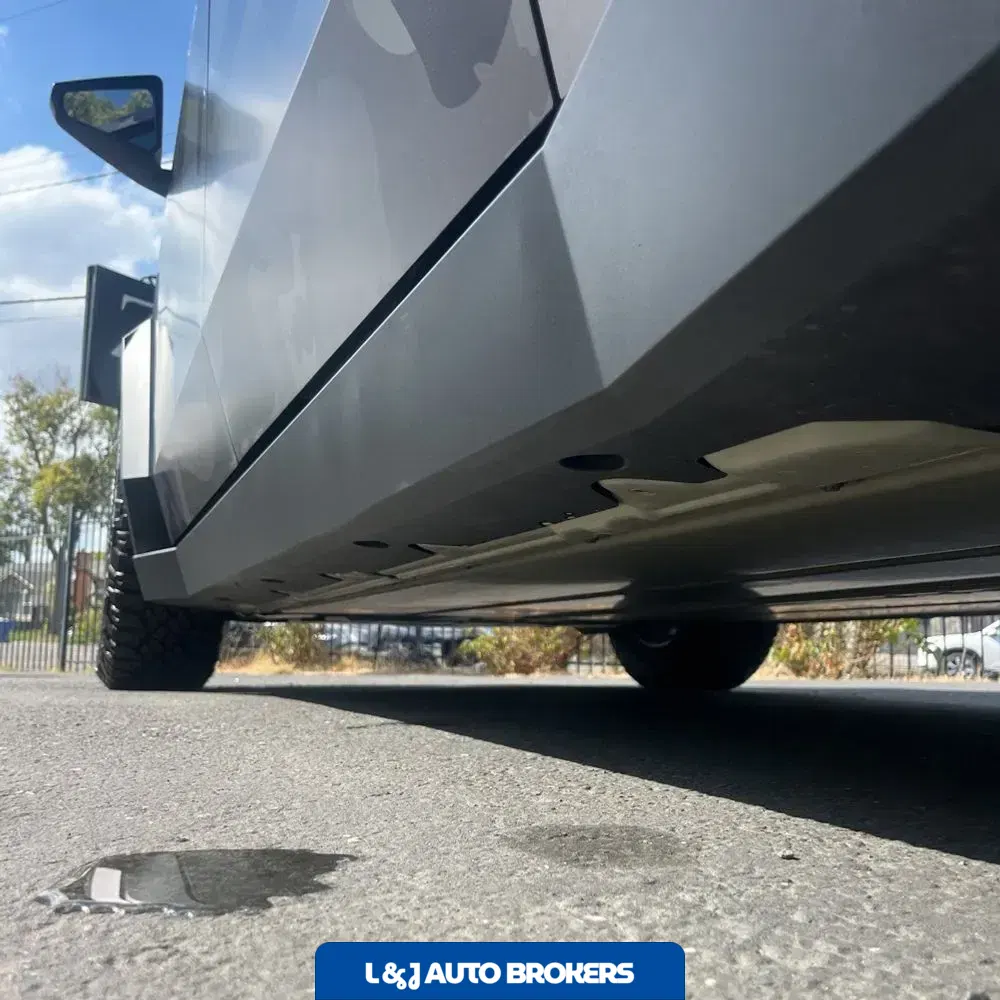 2024 Tesla Cybertruck Base