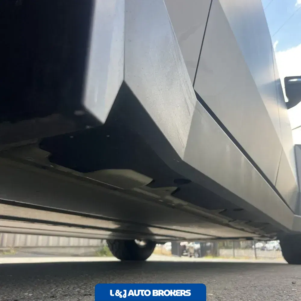 2024 Tesla Cybertruck Base