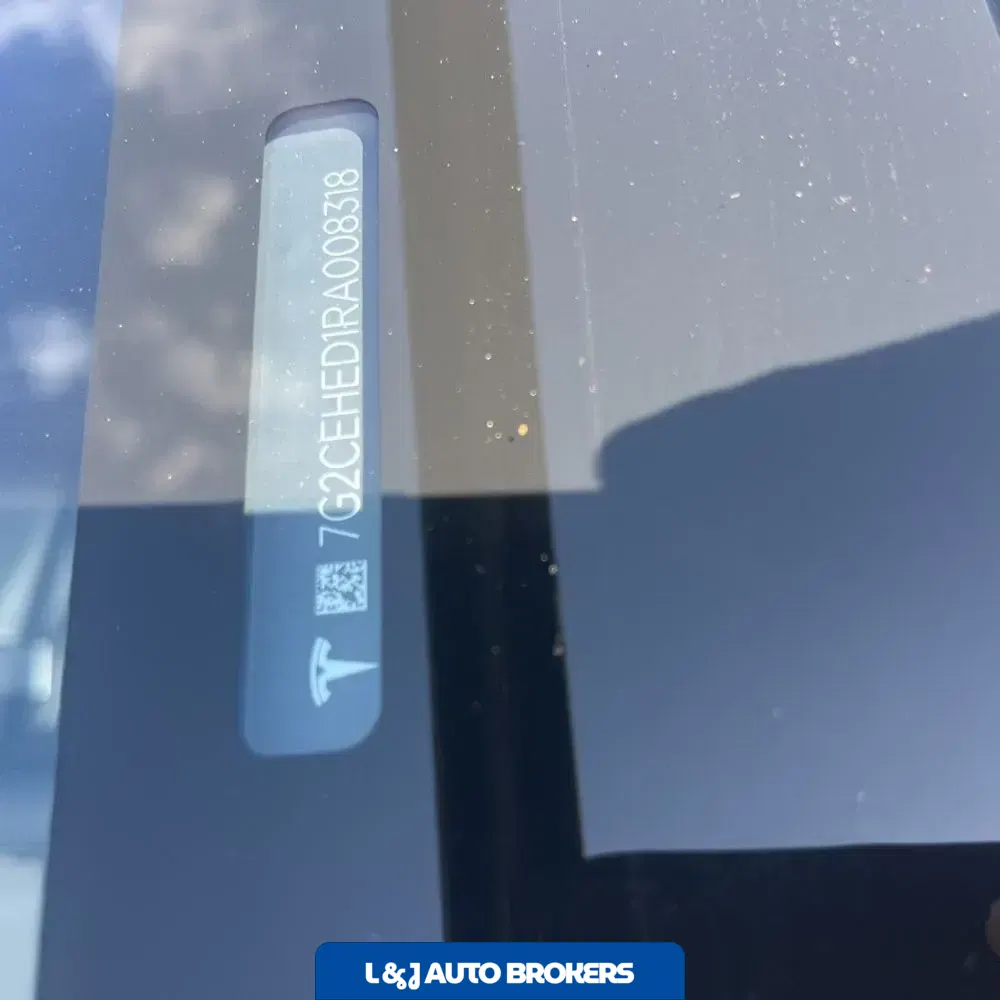 2024 Tesla Cybertruck Base