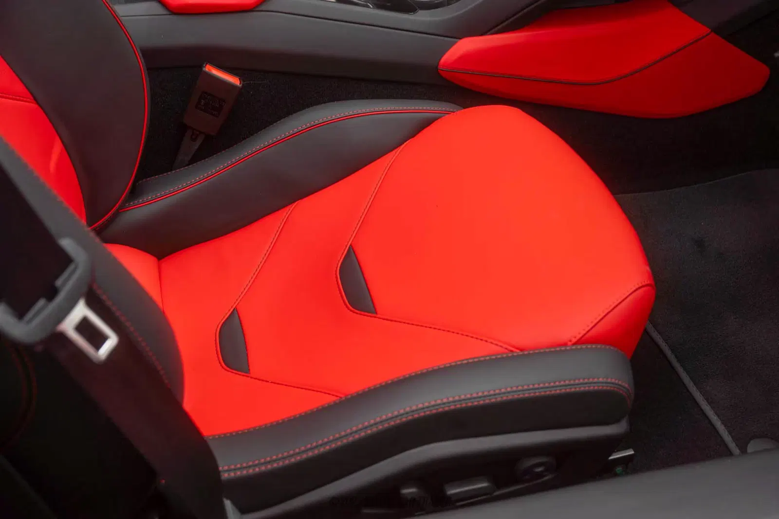 2023 Lamborghini Huracan EVO Spyder