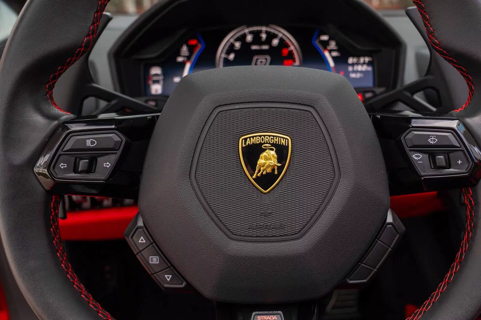 2023 Lamborghini Huracan EVO Spyder