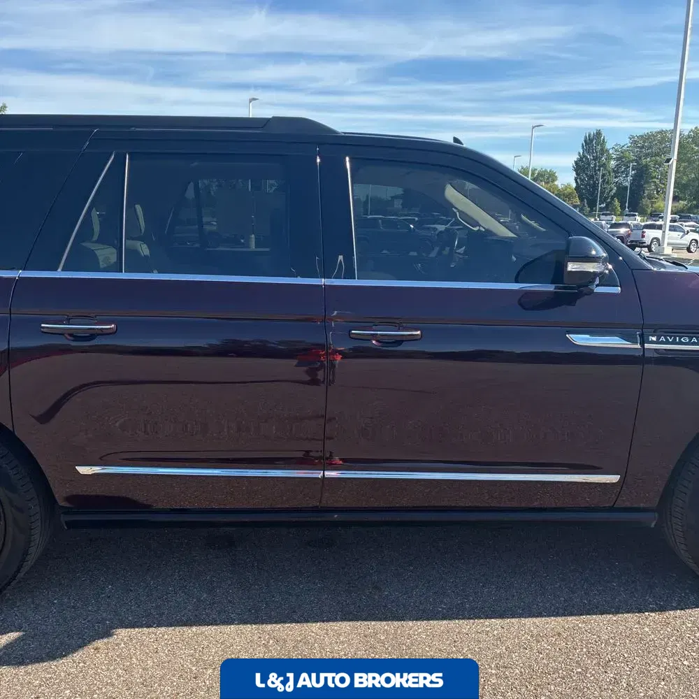 2024 Lincoln Navigator L Black Label