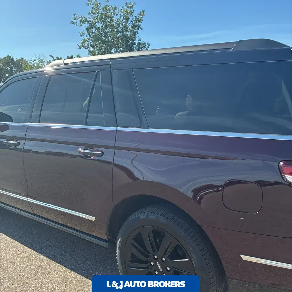 2024 Lincoln Navigator L Black Label