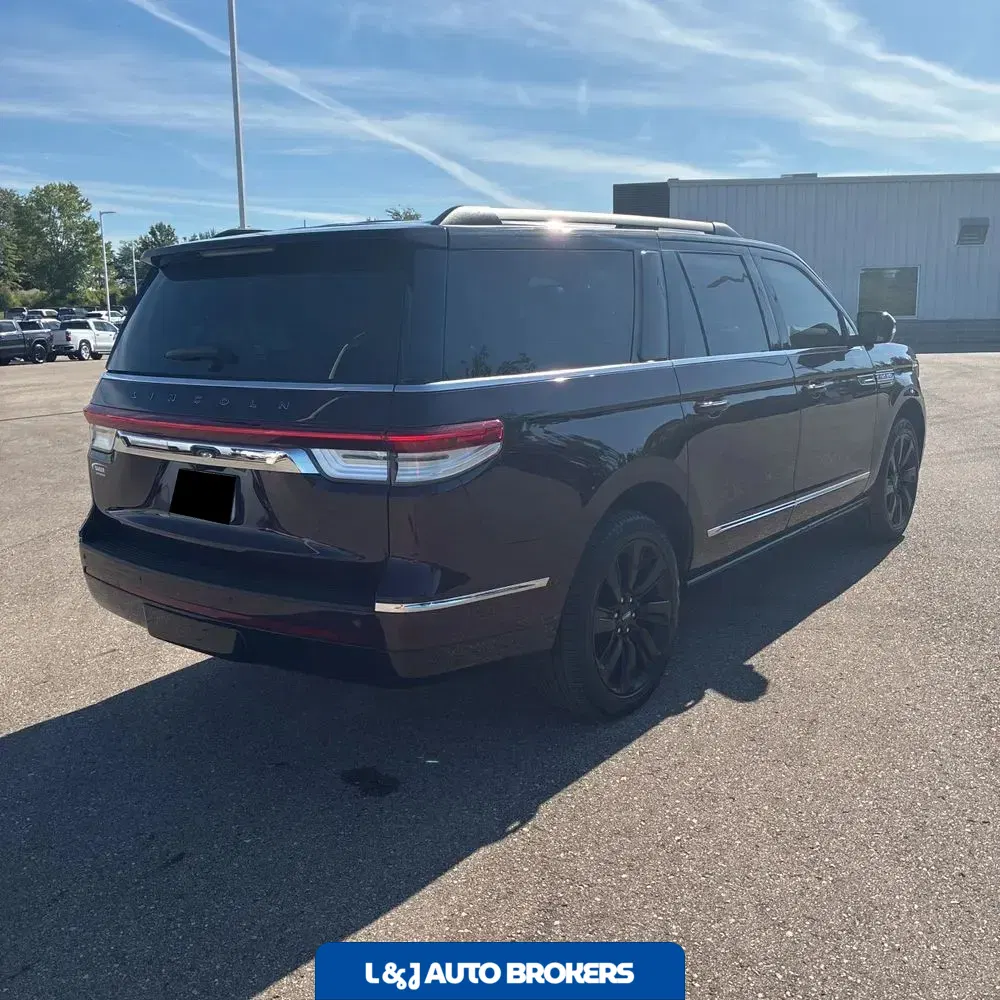 2024 Lincoln Navigator L Black Label