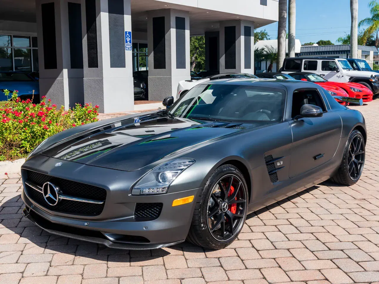 5,600-Mile 2015 Mercedes-Benz SLS AMG GT Final Edition Coupe