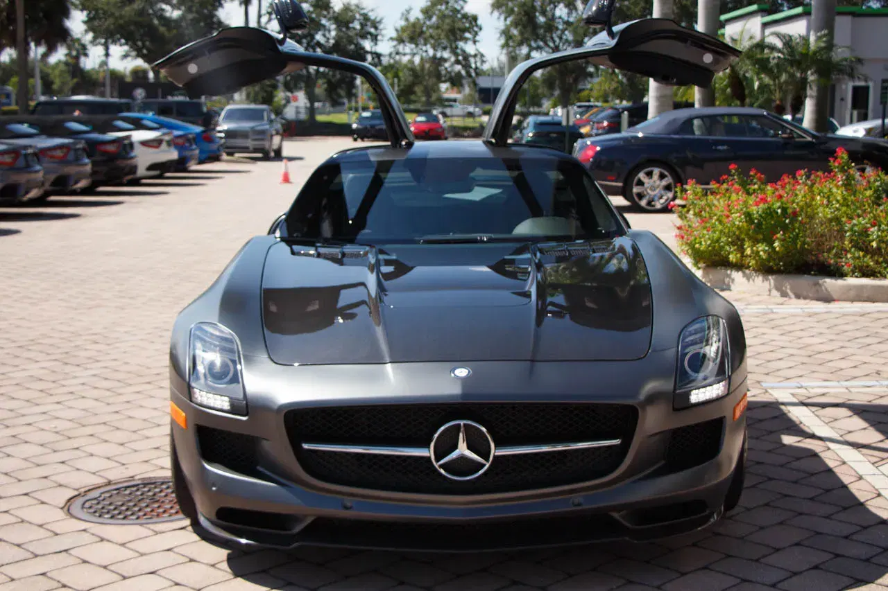 5,600-Mile 2015 Mercedes-Benz SLS AMG GT Final Edition Coupe