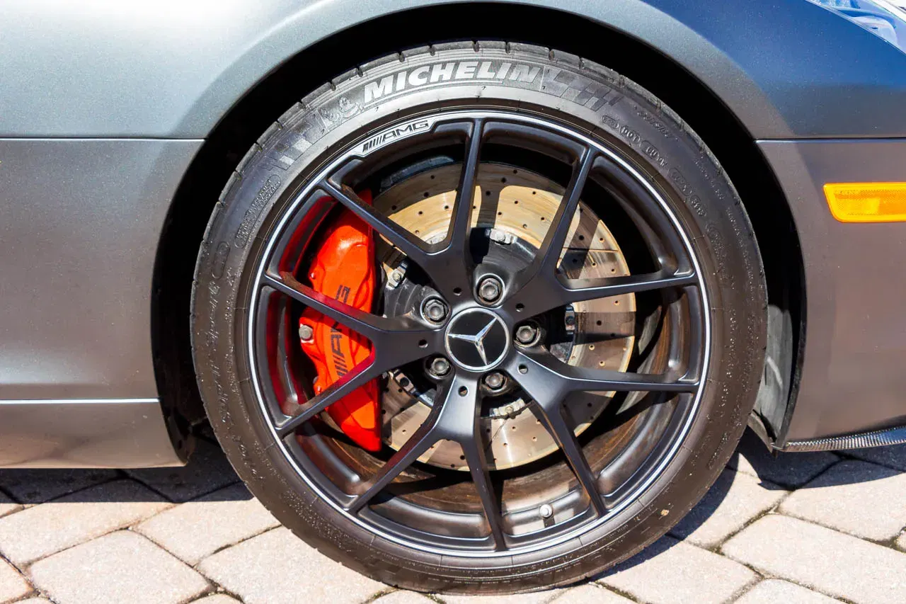 5,600-Mile 2015 Mercedes-Benz SLS AMG GT Final Edition Coupe